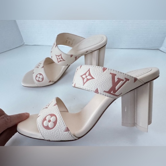 LOUIS VUITTON Silhouette Mules Slip On Heel Sandals Size 37 - Picture 8 of 16